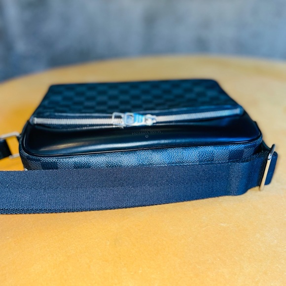 Authentic Louis Vuitton Crossbody - Picture 15 of 16